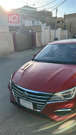 ئێم جی 5